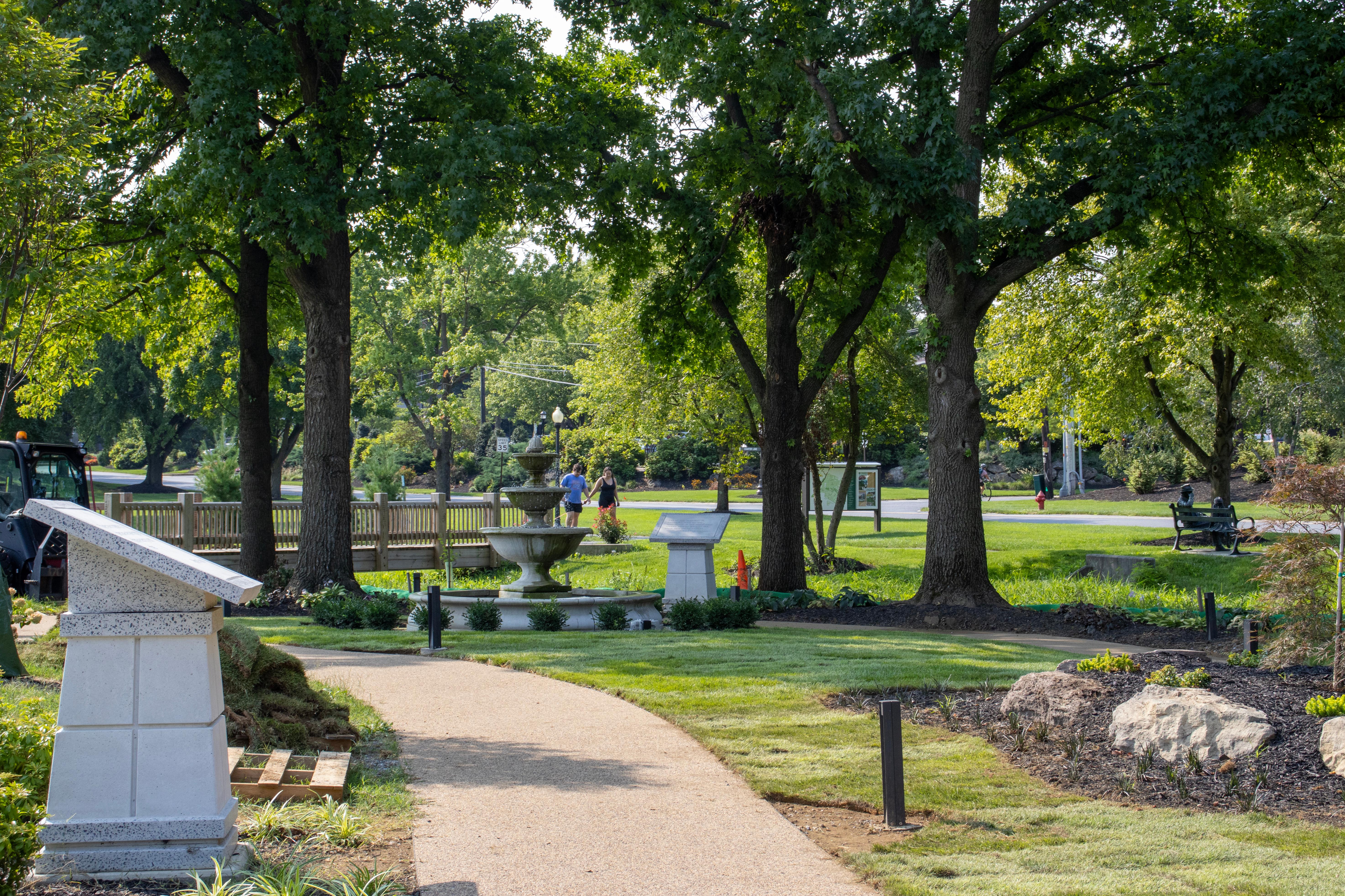 Peace Garden 04.jpg